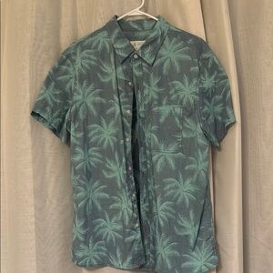 American Eagle Outfitters Hawaiian Button Down Shirt